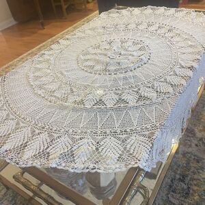 VTG Handmade Crochet Lace Round Tablecloth Ivory Doily Grandma Cottage Boho
